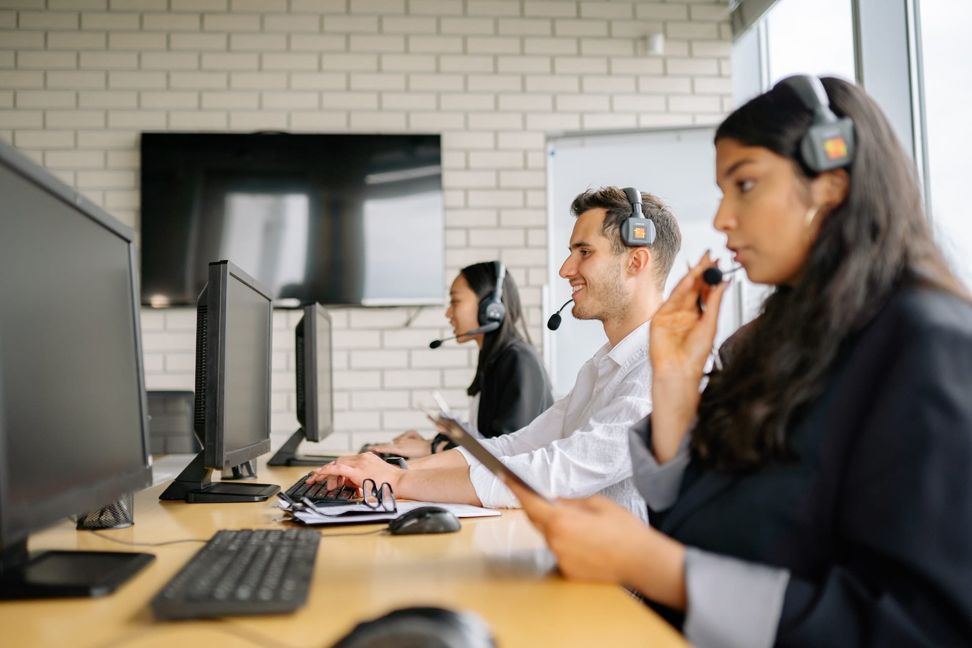 Callcentermitarbeiter Hamburg: Kommunikation als Schlüssel zum Erfolg