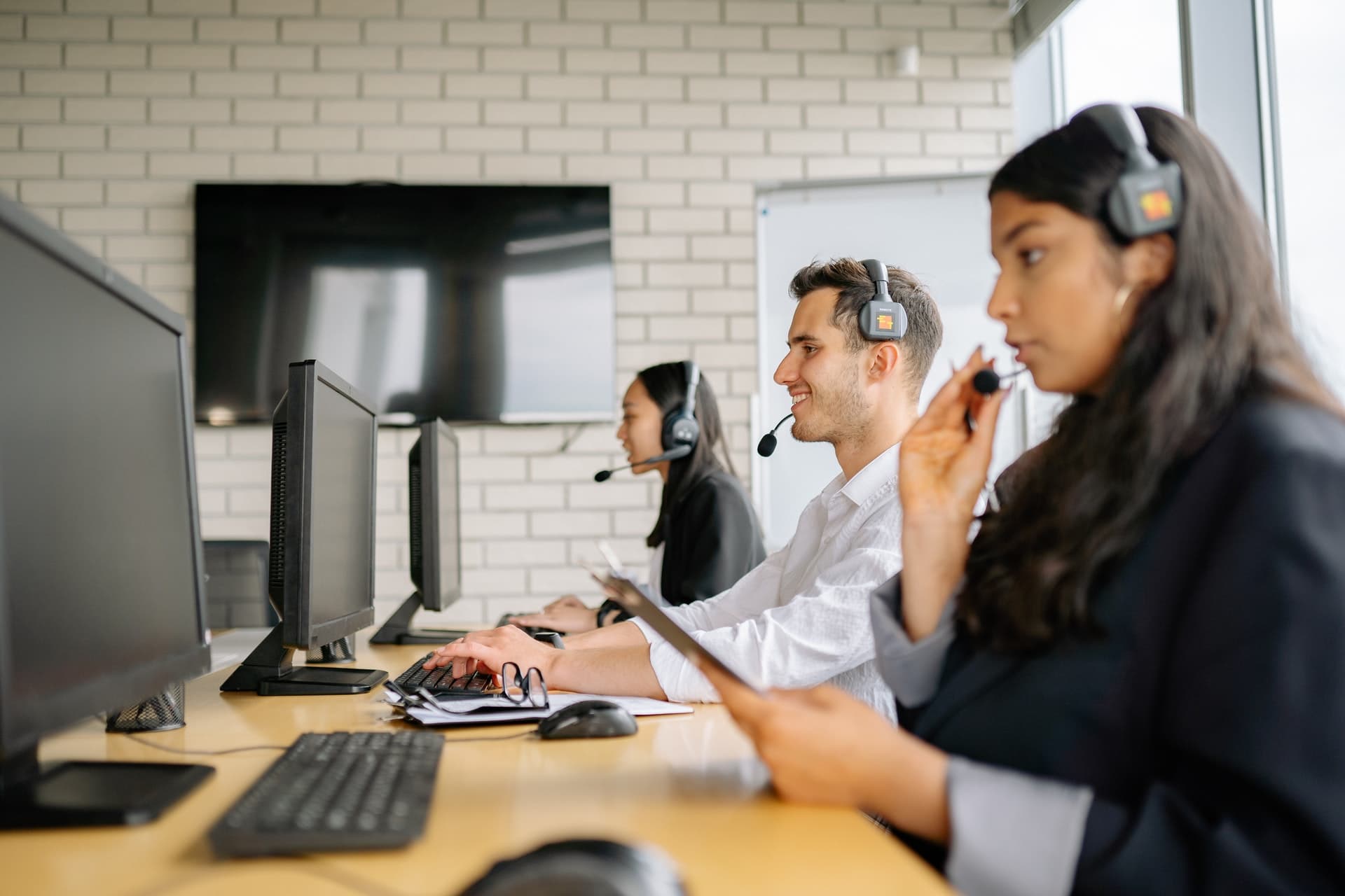 Callcentermitarbeiter Hamburg: Kommunikation als Schlüssel zum Erfolg