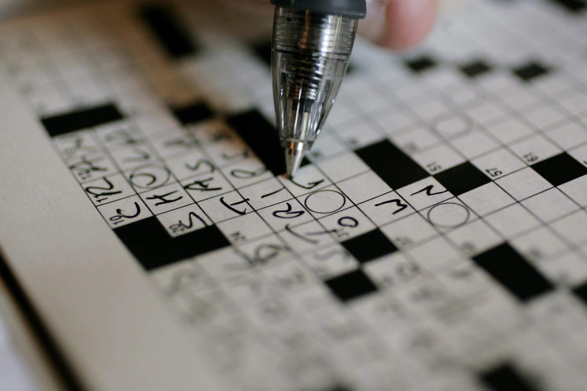 Mots croisés : Résolvez vos puzzles sans stress